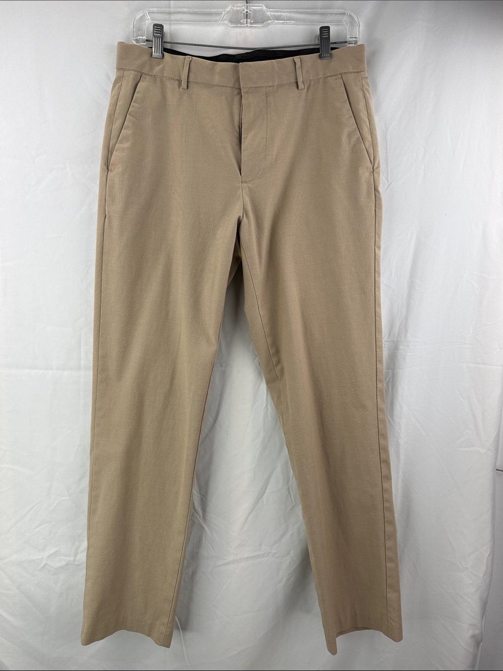 Van Heusen Men's Classic Straight Fit 30 x 30 Khaki Chino Pants with pockets